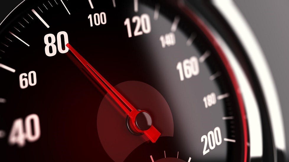 Va-t-on être limité à 130 km/h dans nos voitures un jour ? - LPDD Conseil | Fiche fiabilité